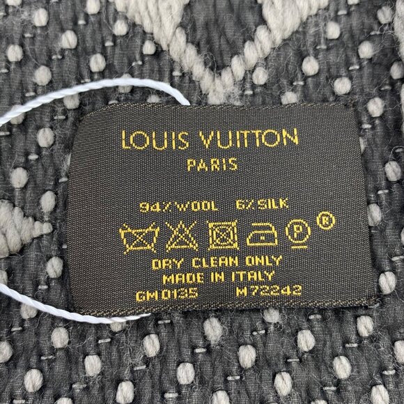 Louis Vuitton Gray-Brown Logo Monogram Wool Tassel Scarf - Picture 7 of 9